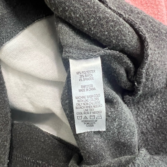 Nine Britton Color-block Pullover Sweater Top - Picture 6 of 6